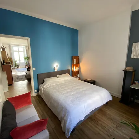 Hypercentre 105 M2 De Charme *